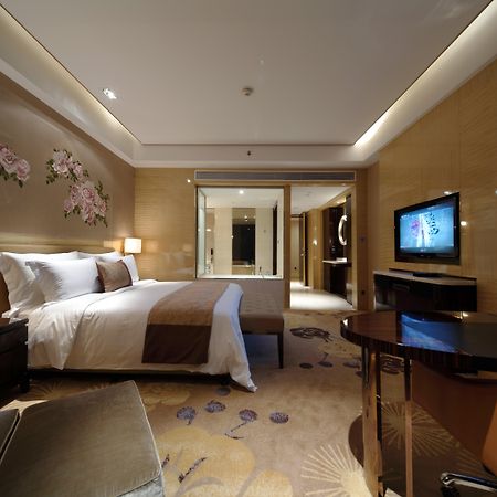 Intercontinental Shijiazhuang By Ihg Hotel Exterior photo