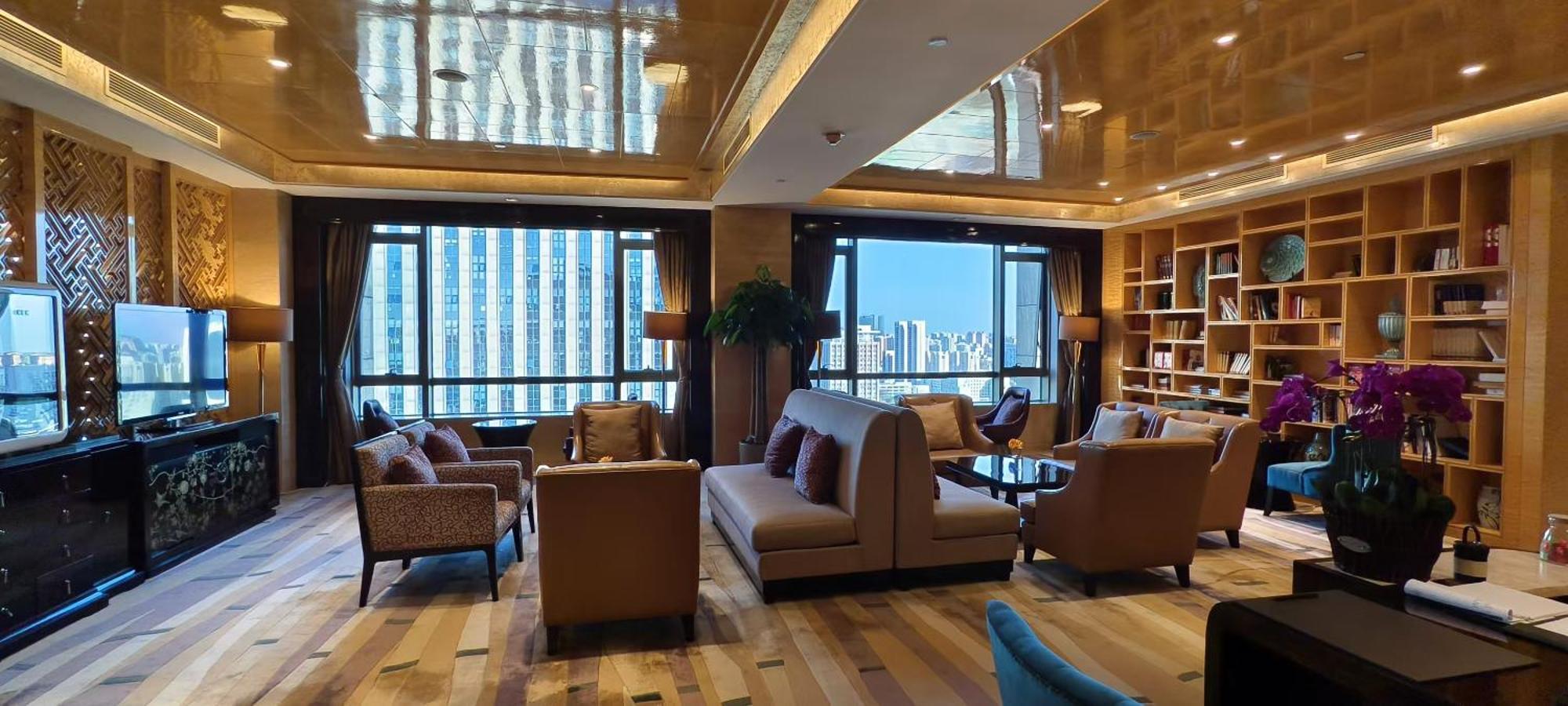 Intercontinental Shijiazhuang By Ihg Hotel Exterior photo